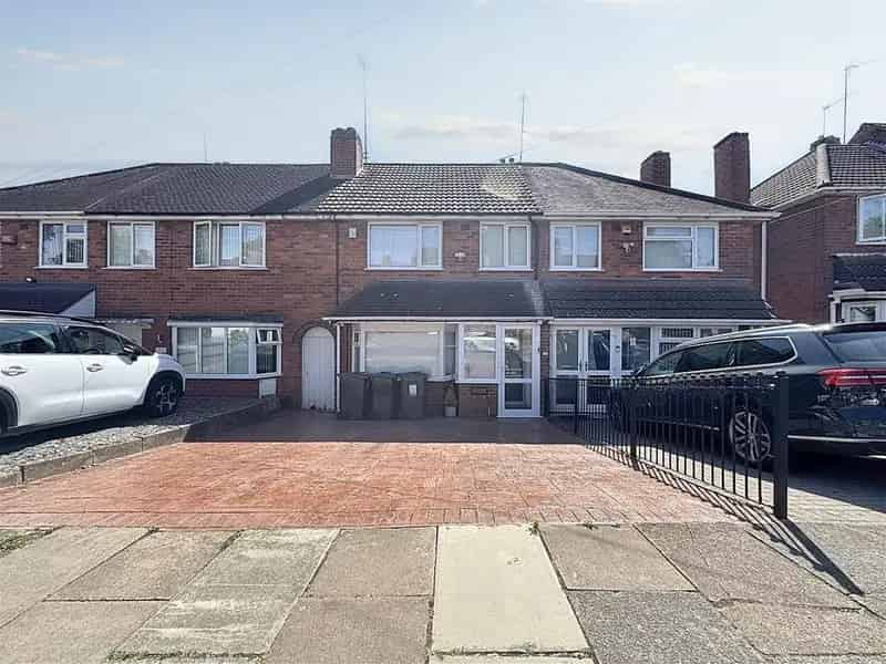 3 Bedroom Terraced House for Sale