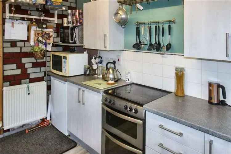 2 Bed End Terraced House For Sale