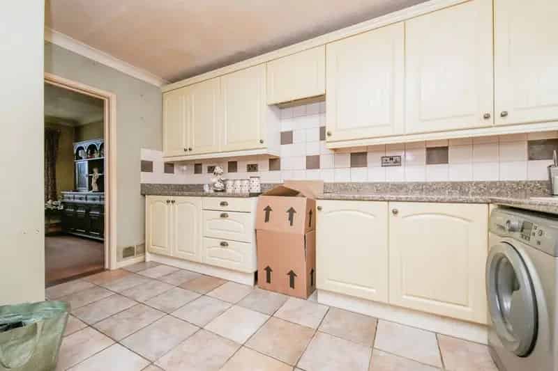 3 Bed Semi-Detached House Sudbury