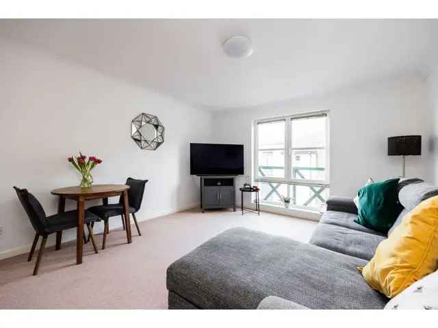 2 bedroom flat  for sale