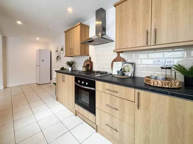 3 bed house for sale