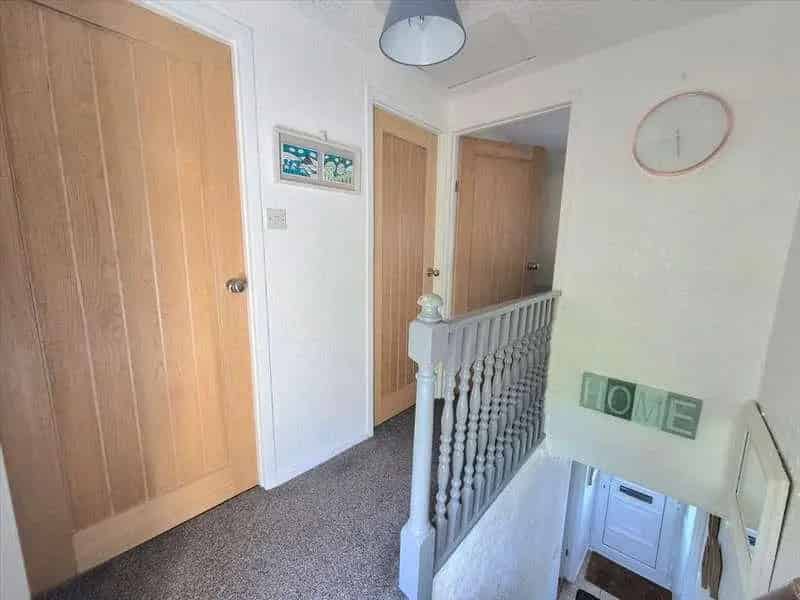 3 Bed End Terrace House for Sale No Onward Chain