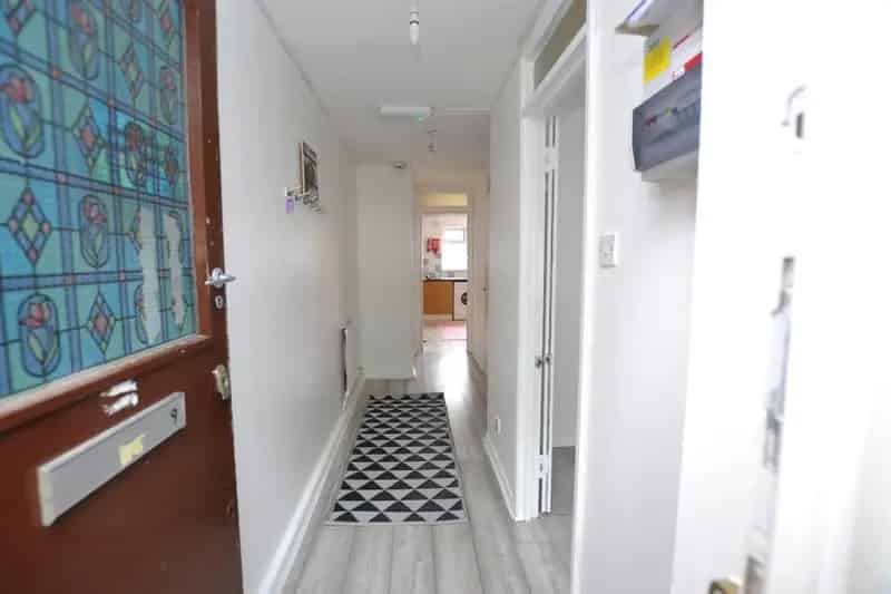 5 Bedroom House to Rent in Whitechapel Near Tube Station