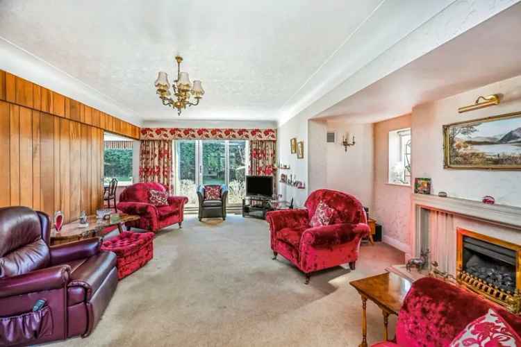 Spacious Detached Family Home in Woolton Liverpool