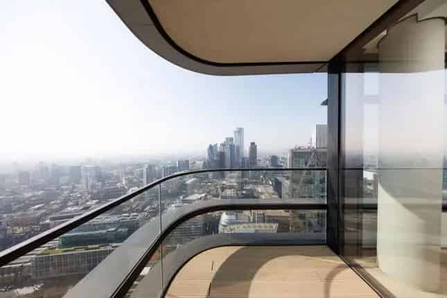 Luxury 2-Bedroom Penthouse Apartment in Shoreditch with Terrace and Stunning Views