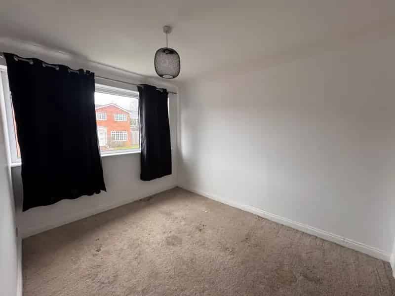Six Bedroom Semi Detached House Cullompton
