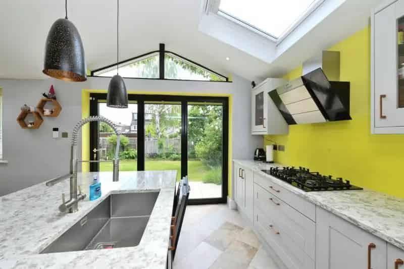Four Bedroom Detached House in Broxbourne