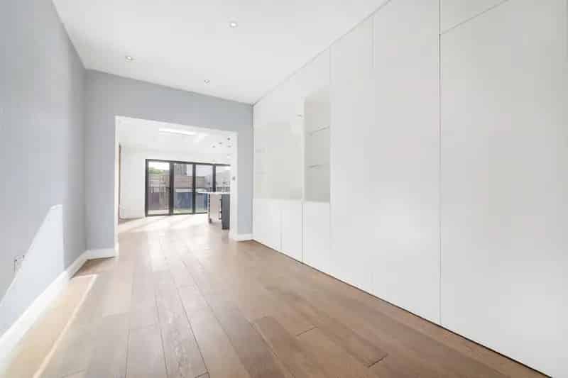 3 Bedroom Townhouse Near Oval Camberwell Brixton