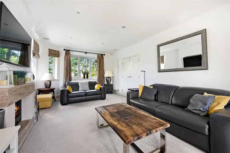 5 Bedroom Detached House for Sale Horsforth West End Lane