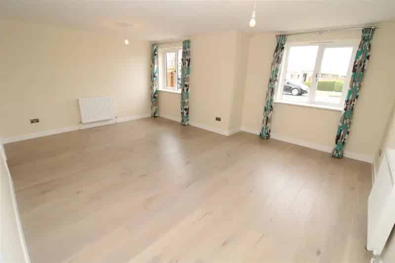 1 Bedroom Flat to Rent Modern Ground Floor Flat