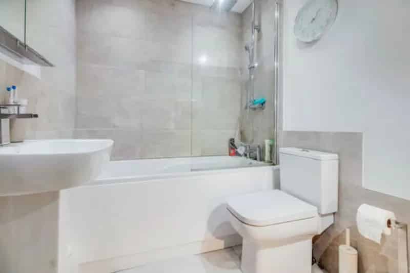 3 Bedroom House To Rent