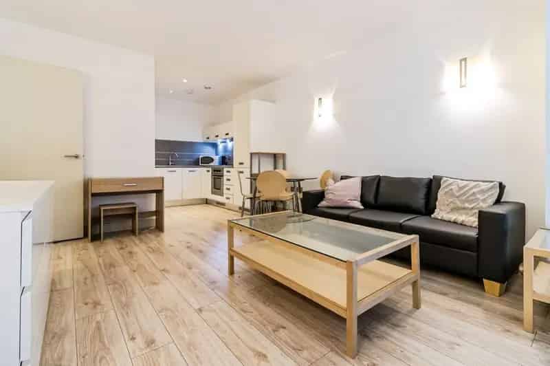1 Bedroom Flat to Rent Manchester City Centre Great Northern Tower