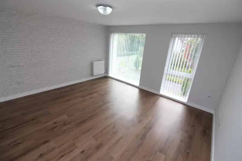 2 Bedroom Apartment House to Rent Bannerbrook Park Warwick