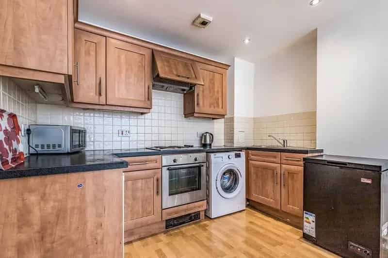 2 Bedroom Flat for Sale Manchester M1 Near Oxford Road Station