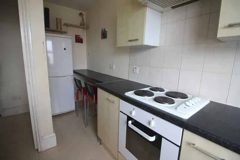 1 Bedroom Flat to Rent Gas Central Heating Double Glazed Windows