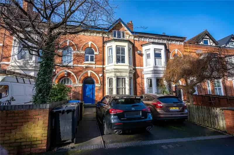 1 Bedroom Apartment for Sale