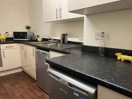1 Room Flat 30m Manchester Shared Bathroom Wifi Bills Included