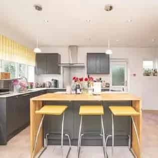8 rooms house of 627 m² in Birmingham