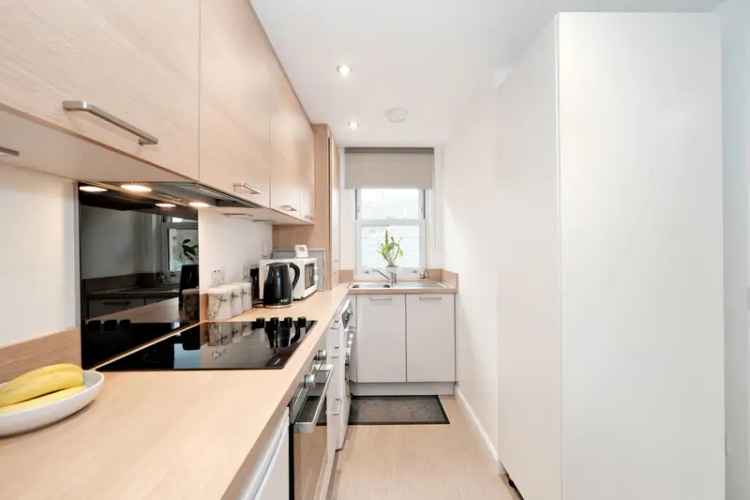 Stonehaven 1 Bedroom Apartment - Modern, Town Centre Living