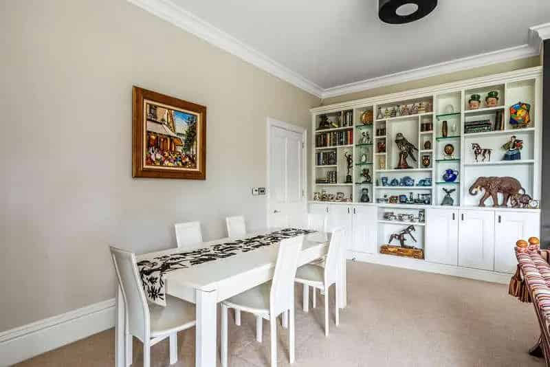 2 Bed Flat for Sale in Prestigious Country Estate