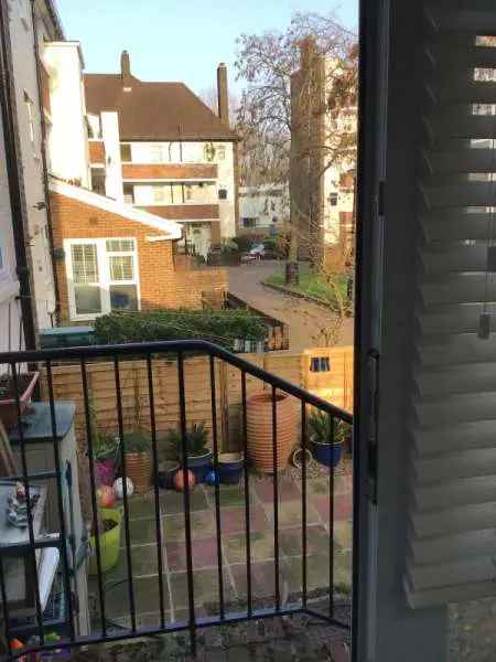 Flat For Rent in London, England