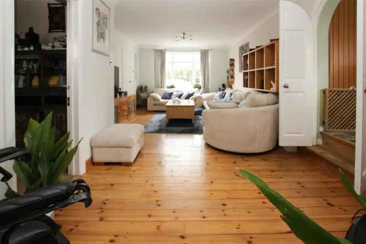 4 Bedroom Semi-Detached House for Sale