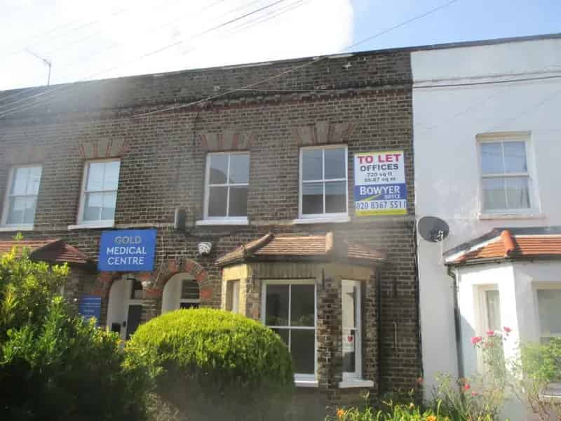 Enfield Town Office Space 720 sq ft