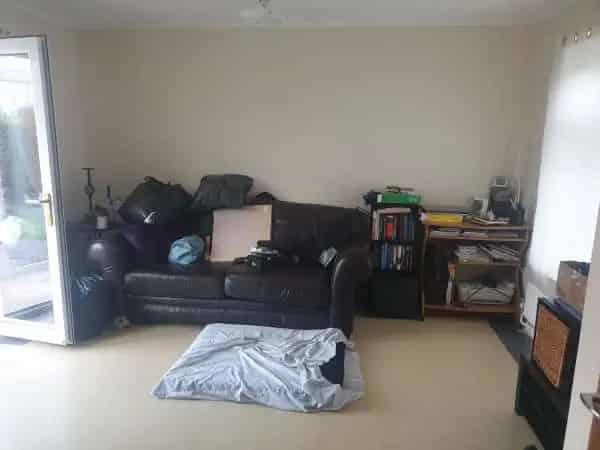 Pet-Friendly House with Garden and Driveway Near Amenities