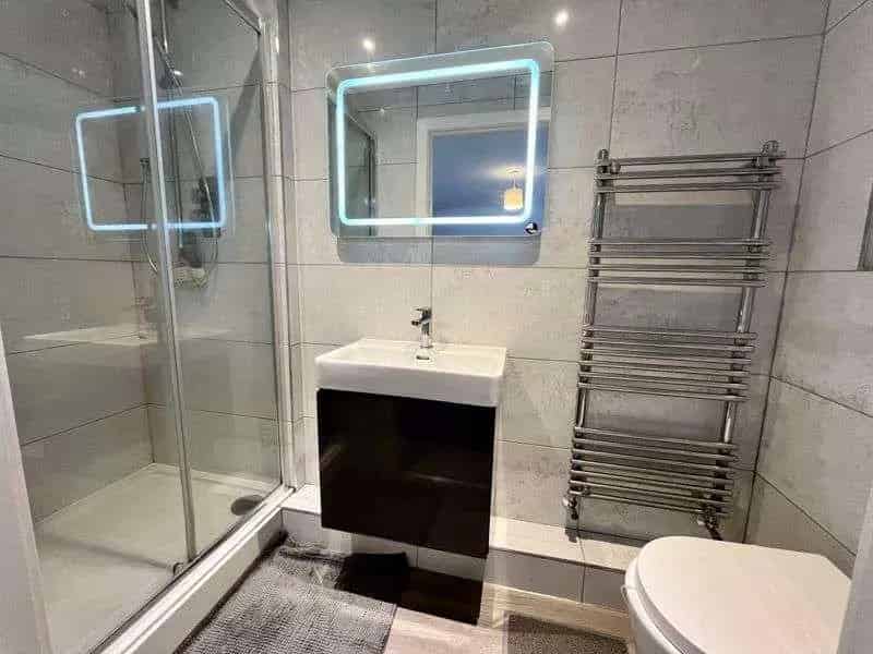2 Bed Flat for Sale near Poole Town Centre