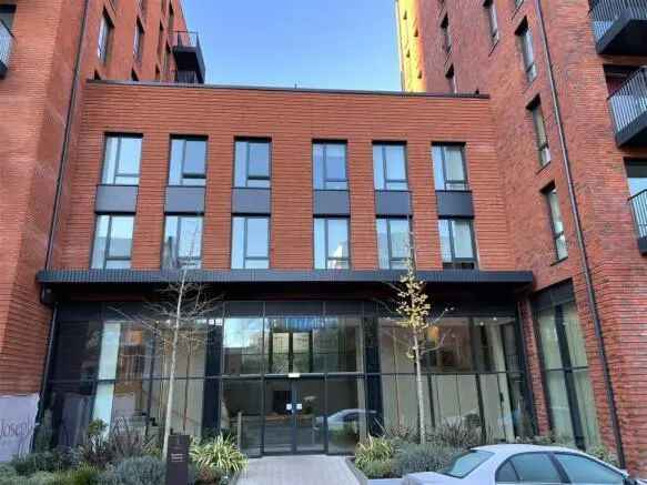 2 Bedroom Apartment for Sale in Birmingham - No Upward Chain
