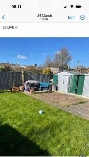 Bungalow For Rent in South Holland, England