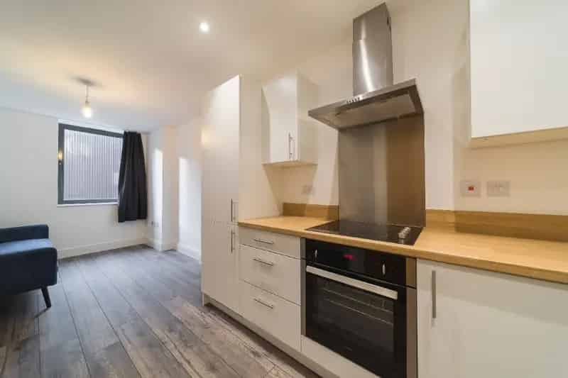 1 Bedroom Apartment House to Rent