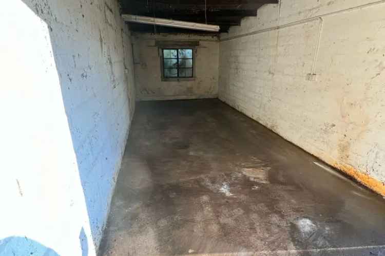 Bath City Centre Garage - Car Storage - Zero Deposit Available