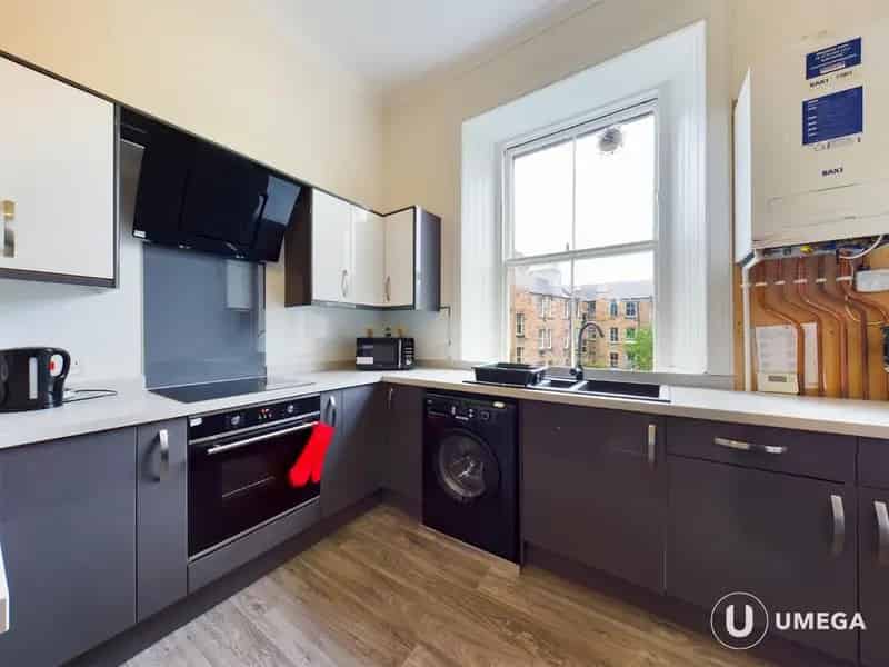 4 Bedroom Apartment to Rent Edinburgh