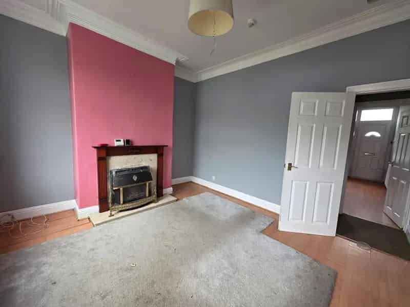 4 Bedroom Terraced House to Rent