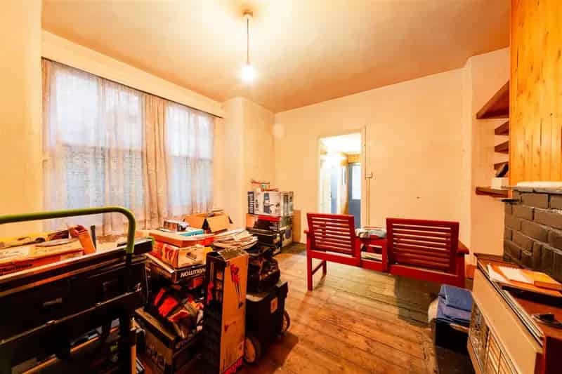 4 Bedroom Terraced House Development Opportunity