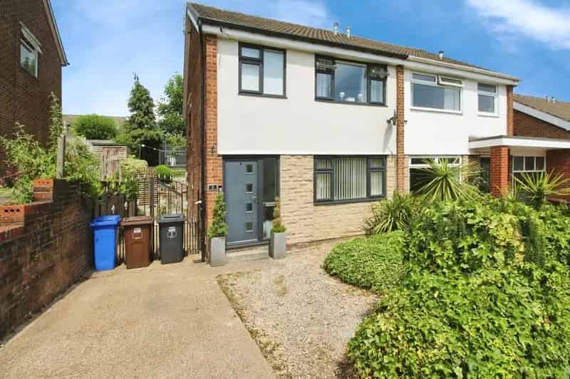 3 bedroom Semi Detached House for sale, Sheffield, South Yorkshire, S8