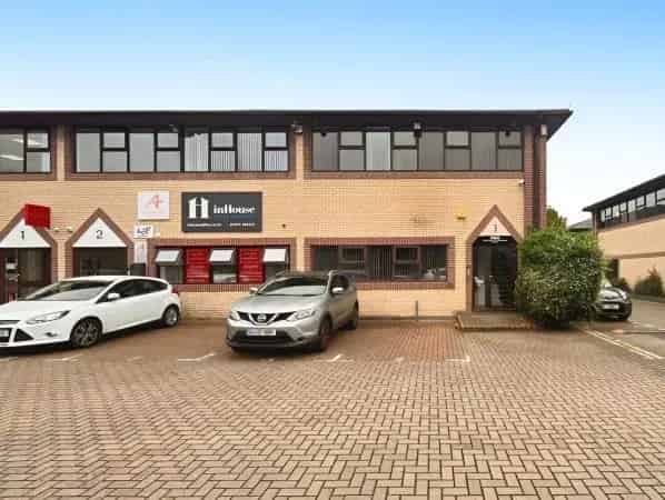 Refurbished Office Building with 6 Suites and Parking near Basildon
