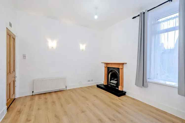 Flat For Rent in 19, Claremont Street, Aberdeen City, Scotland