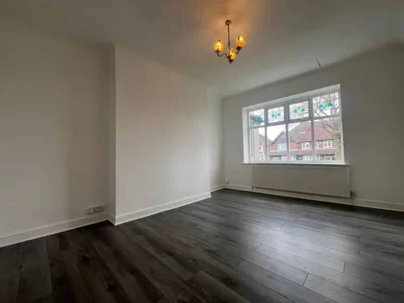 4 Bedroom House Birmingham - Zero Deposit Available