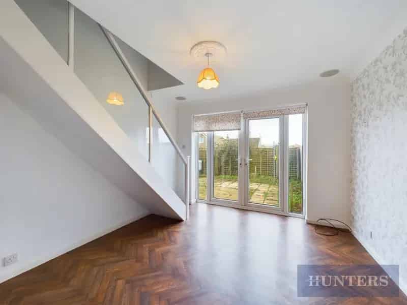 3 Bedroom Semi-Detached Bungalow for Sale in West Ayton