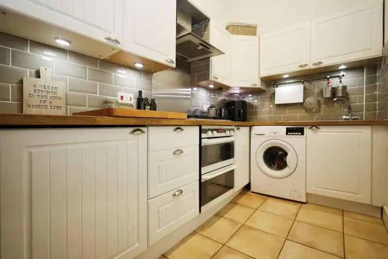 2 Bedroom Flat in Norwich Mansions with Allocated Parking
