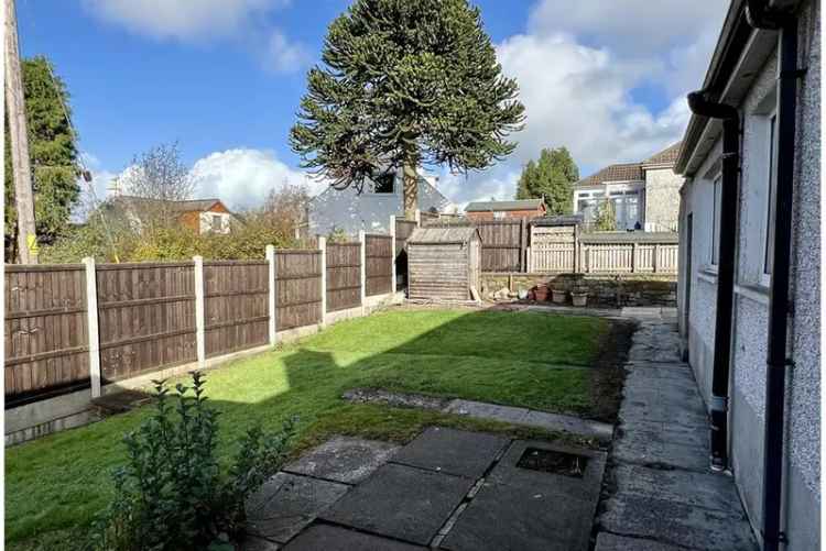 3 Bed Bungalow - Detached with 3 Reception Rooms