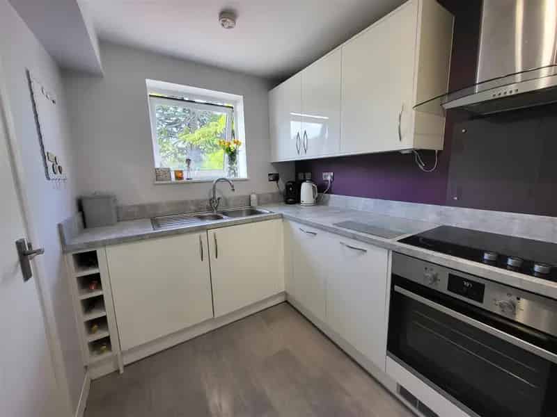 2 Double Bedroom Apartment near Enfield Chase Station