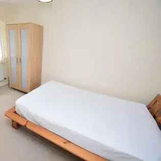 3 Bedroom House in Hulme Manchester 63m²