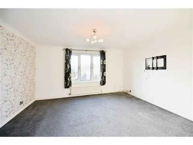 2 bedroom flat  for sale