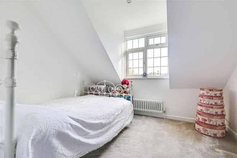 3 Bed Detached House for Sale
