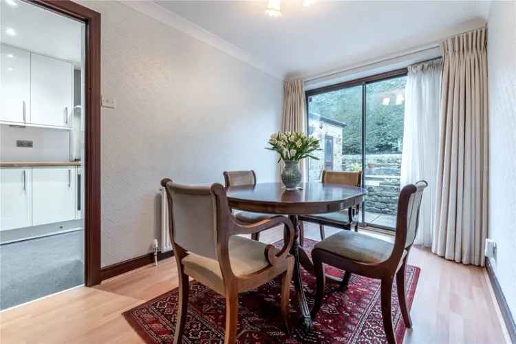 House For Sale in Leeds, England