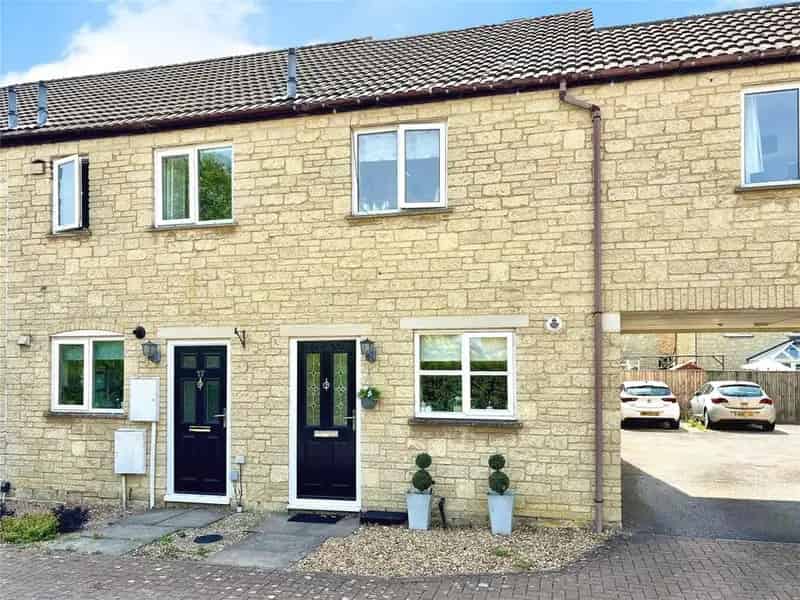 2 Bedroom Terraced House for Sale