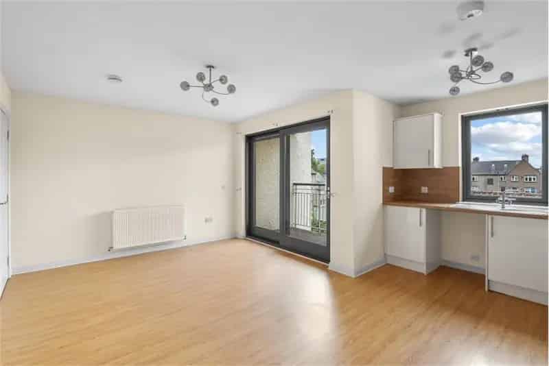 1 Bed Flat - Others with 1 Reception Room